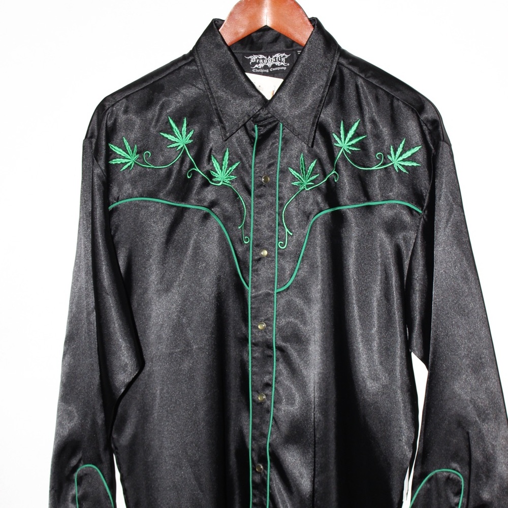 dragon fly western shirt size L snap button